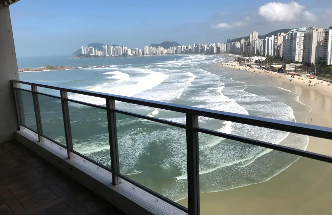 Pé na Areia Pitangueiras-1